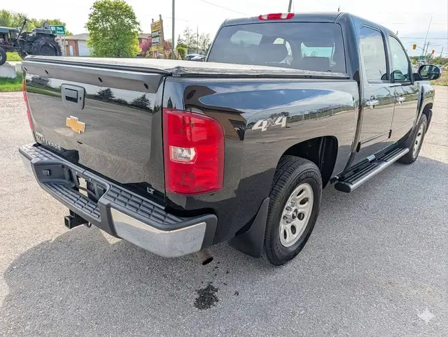 2013 Chevrolet Silverado 1500 4WD Crew Cab 143.5' LT | One owner - Photo 4