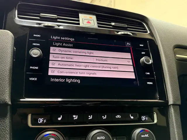 2021 Volkswagen Golf GTI AUTOBAHN|FENDER SOUND - SUNROOF - PADDL - Photo 22