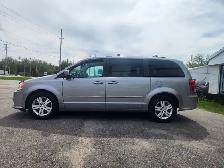 2016 DODGE GRAND CARAVAN CREW - Photo 4