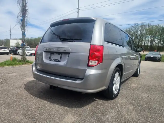 2016 DODGE GRAND CARAVAN CREW - Photo 7