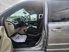 2016 DODGE GRAND CARAVAN CREW - Photo 11
