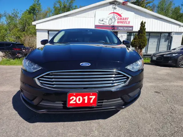 2017 FORD FUSION SE - Photo 2