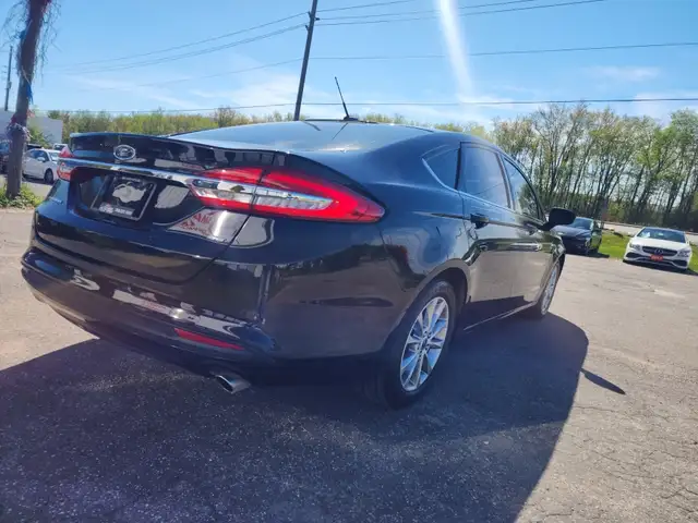 2017 FORD FUSION SE - Photo 6