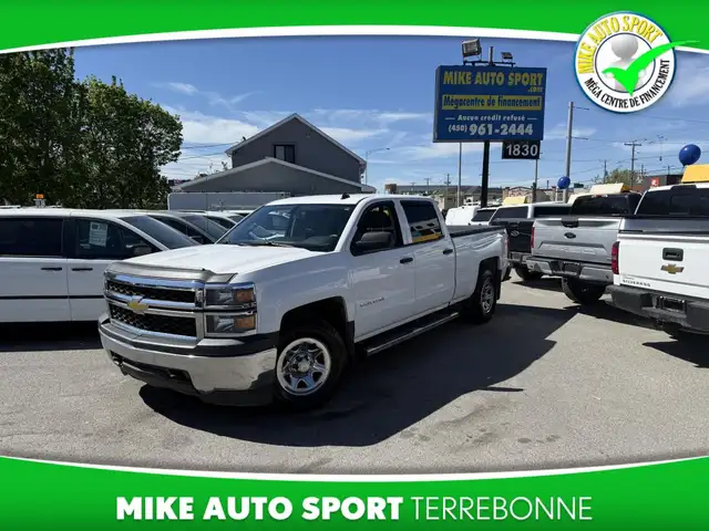 Chevrolet Silverado 1500 Work Truck cabine multiplace 4RM avec 1