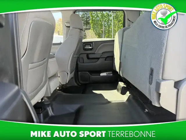 Chevrolet Silverado 1500 Work Truck cabine multiplace 4RM avec 1 - Photo 10