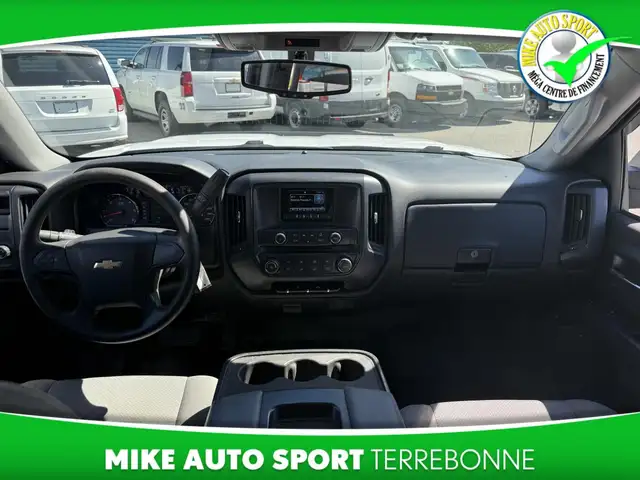 Chevrolet Silverado 1500 Work Truck cabine multiplace 4RM avec 1 - Photo 12
