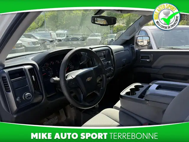 Chevrolet Silverado 1500 Work Truck cabine multiplace 4RM avec 1 - Photo 16