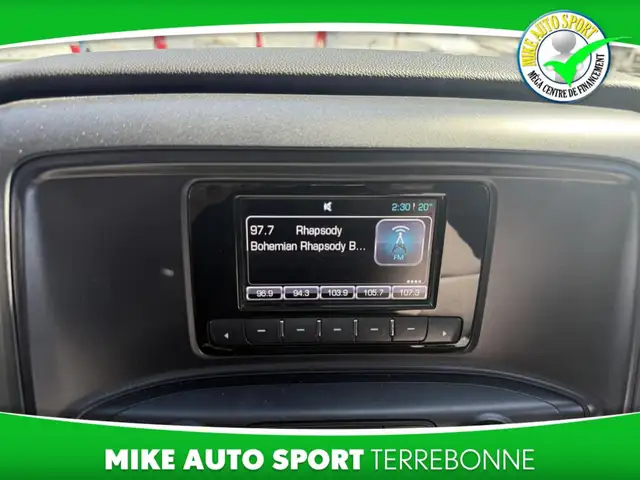 Chevrolet Silverado 1500 Work Truck cabine multiplace 4RM avec 1 - Photo 22