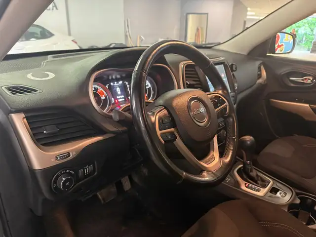 2018 Jeep Cherokee North Special Edition 4x4 , 24 DEALER SERVICE - Photo 7