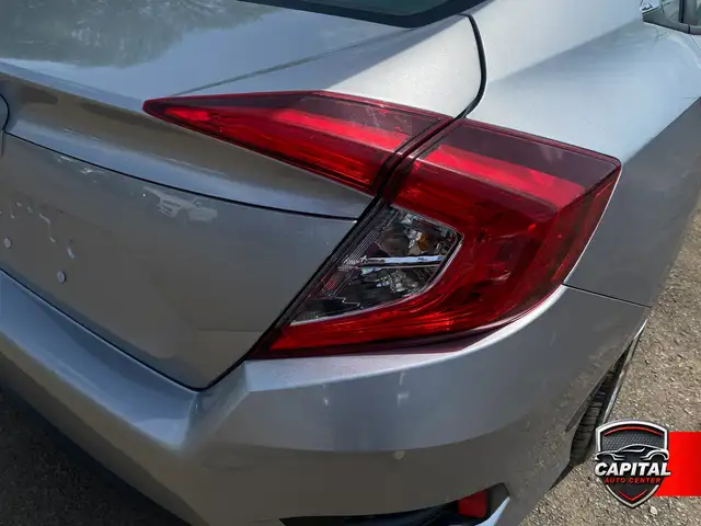 2018 Honda Civic LX - Photo 6