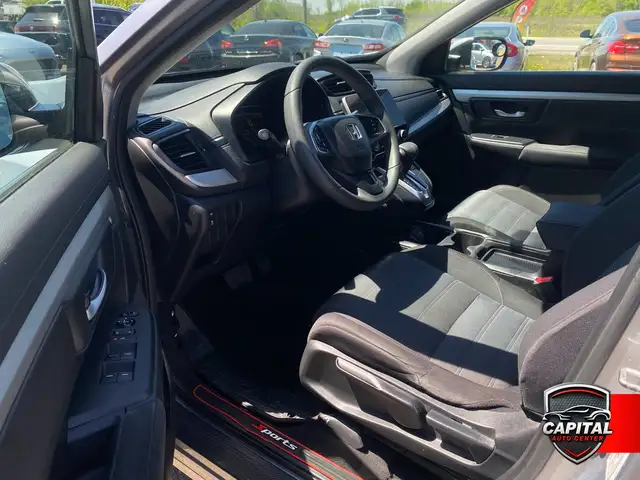 2017 Honda CR-V LX - Photo 5