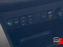 2018 Toyota RAV4 LE - Photo 13