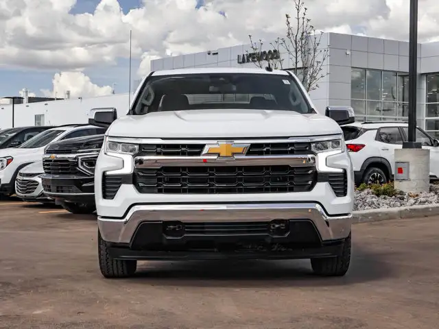 2025 Chevrolet Silverado 1500 LT 5.3L | Heated Seats - Photo 3