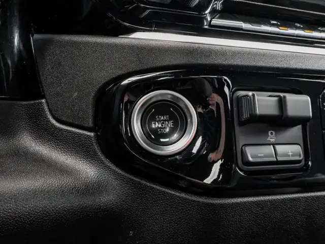 2025 Chevrolet Silverado 1500 LT 5.3L | Heated Seats - Photo 25