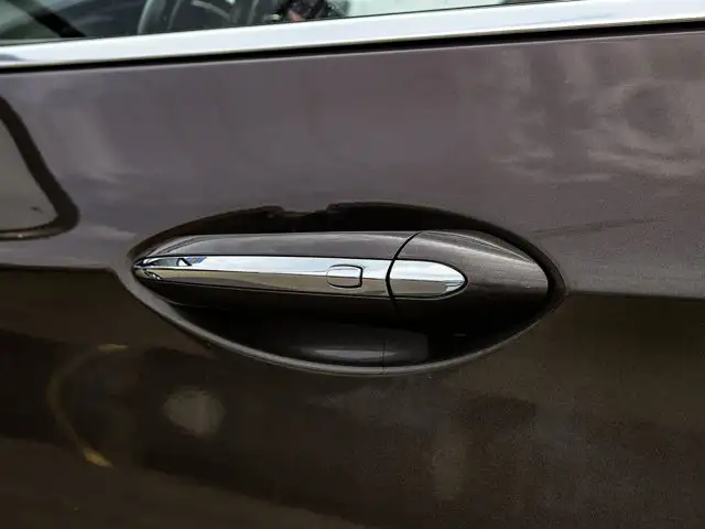 2017 Buick Envision Premium II AWD 2.0T | Panoramic Sunroof - Photo 8