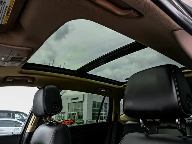 2017 Buick Envision Premium II AWD 2.0T | Panoramic Sunroof - Photo 15