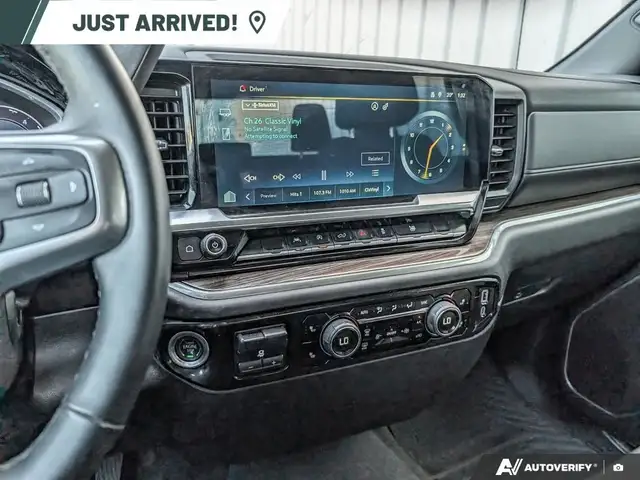2025 Chevrolet Silverado 1500 - Photo 10