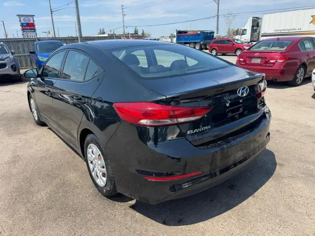 2017 Hyundai Elantra AS IS SPECIAL, LE, SEDAN, AUTO, 4 CYL - Photo 3