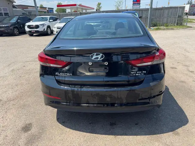 2017 Hyundai Elantra AS IS SPECIAL, LE, SEDAN, AUTO, 4 CYL - Photo 4