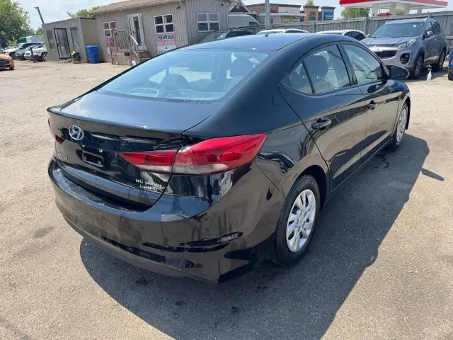 2017 Hyundai Elantra AS IS SPECIAL, LE, SEDAN, AUTO, 4 CYL - Photo 5