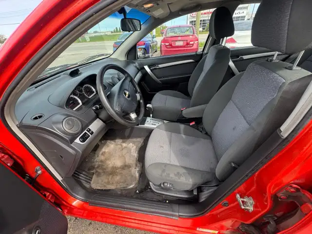 2009 Chevrolet Aveo AS IS, LT, DRIVES GREAT, LIGHT FRONT END DAM - Photo 11