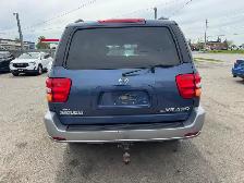 2001 Toyota Sequoia AS IS, SR5, WELL SERVICED, NO ACCIDENTS - Photo 4