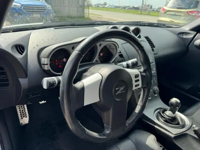 2003 Nissan 350Z TOURING, COUPE, ONLY 69,000KMS, VERY CLEAN, CER - Photo 11