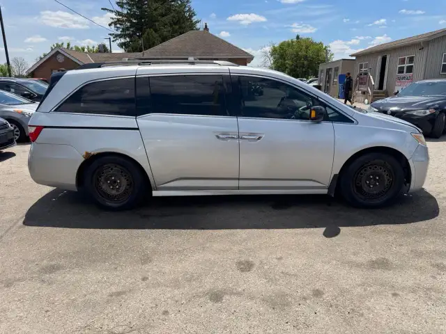 2012 Honda Odyssey AS IS, Touring, POWER STEERING ISSUE, RUNS GO - Photo 6