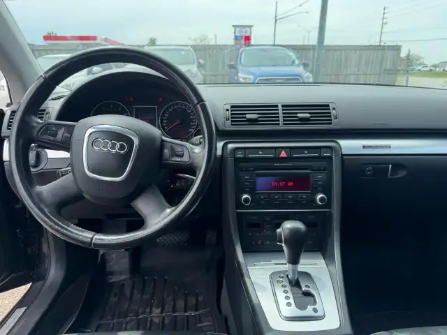 2007 Audi A4 AS IS, 2.0T, RUNS OK, MISFIRE, 22 SERVICE RECORDS - Photo 10