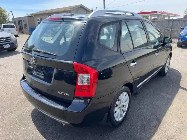 2012 Kia Rondo AS IS, EX, RUNS AND DRIVES WELL, HAS RUST - Photo 5