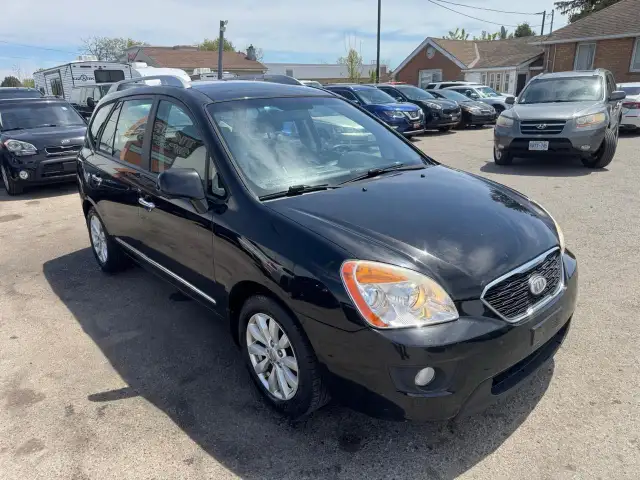 2012 Kia Rondo AS IS, EX, RUNS AND DRIVES WELL, HAS RUST - Photo 7