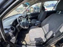 2012 Kia Rondo AS IS, EX, RUNS AND DRIVES WELL, HAS RUST - Photo 9