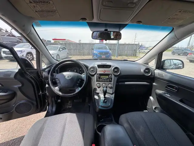 2012 Kia Rondo AS IS, EX, RUNS AND DRIVES WELL, HAS RUST - Photo 11