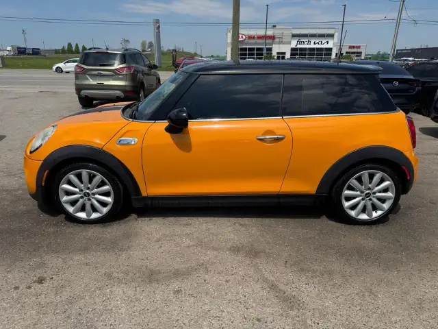 2015 MINI Cooper S, NO ACCIDENTS, WELL SERVICED, CERTIFIED - Photo 2