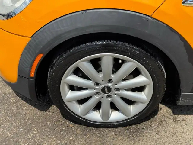 2015 MINI Cooper S, NO ACCIDENTS, WELL SERVICED, CERTIFIED - Photo 16