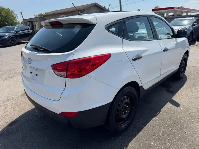 2015 Hyundai Tucson GL, SUV, MANUAL, ONLY 115KMS, 4 CYL, CERTIFI - Photo 5