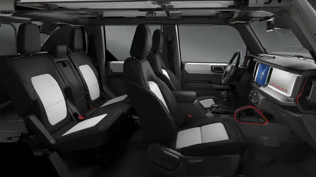 2026 Ford Bronco OUTER BANKS | 60TH ANIVERSARY PACKAGE - Photo 5
