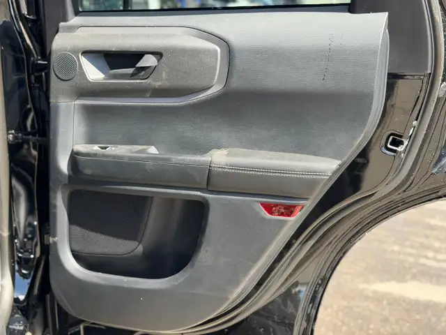 2026 Ford Bronco Sport OUTER BANKS | POWER MOONROOF | TECH PACKA - Photo 29