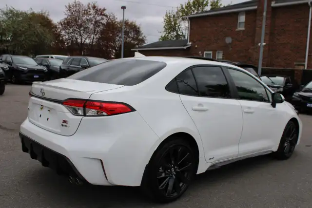 2026 Toyota Corolla Hybrid SE CVT AWD - Photo 12