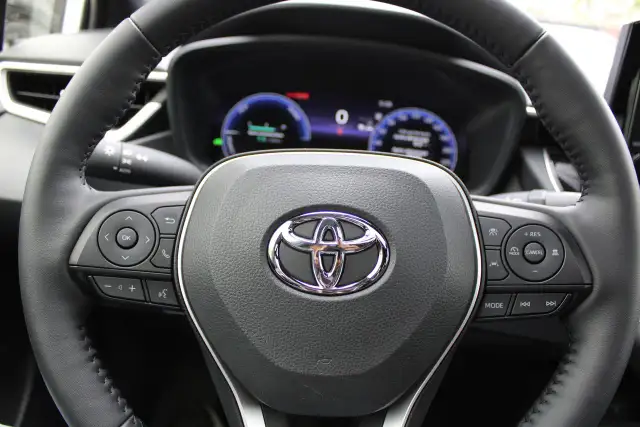 2026 Toyota Corolla Hybrid SE CVT AWD - Photo 22