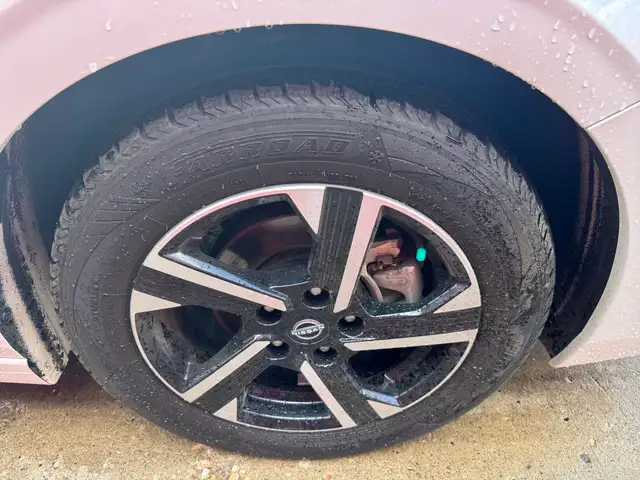 2024 Nissan Sentra SV - Photo 21