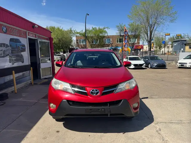 2013 Toyota RAV4 LE - Photo 3