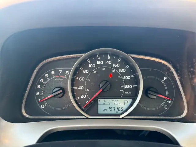 2013 Toyota RAV4 LE - Photo 11