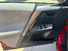 2013 Toyota RAV4 LE - Photo 14