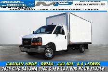 2025 GMC Savana CUBE 14 PIEDS ROUE SIMPLE / 6.6 LITRES / CAMION