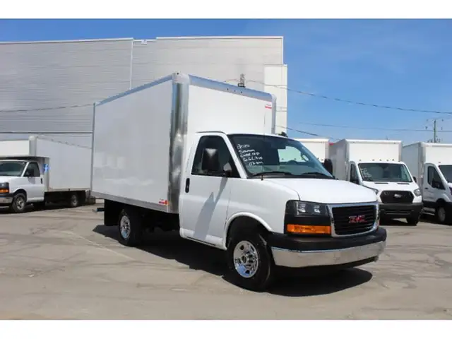 2025 GMC Savana CUBE 12 PIEDS ROUE SIMPLE 6.6 LITRES 117 KM / CA - Photo 8