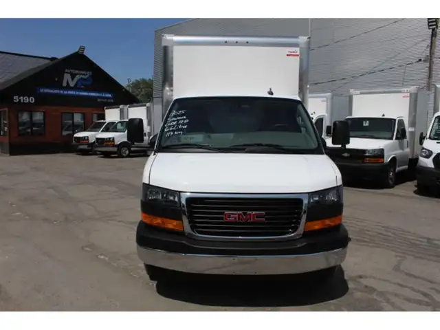 2025 GMC Savana CUBE 12 PIEDS ROUE SIMPLE 6.6 LITRES 117 KM / CA - Photo 18