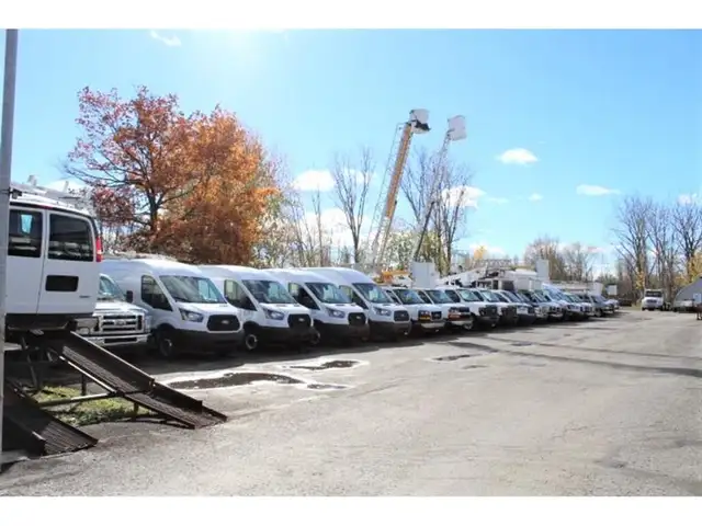 2025 GMC Savana CUBE 12 PIEDS ROUE SIMPLE 6.6 LITRES 117 KM / CA - Photo 41