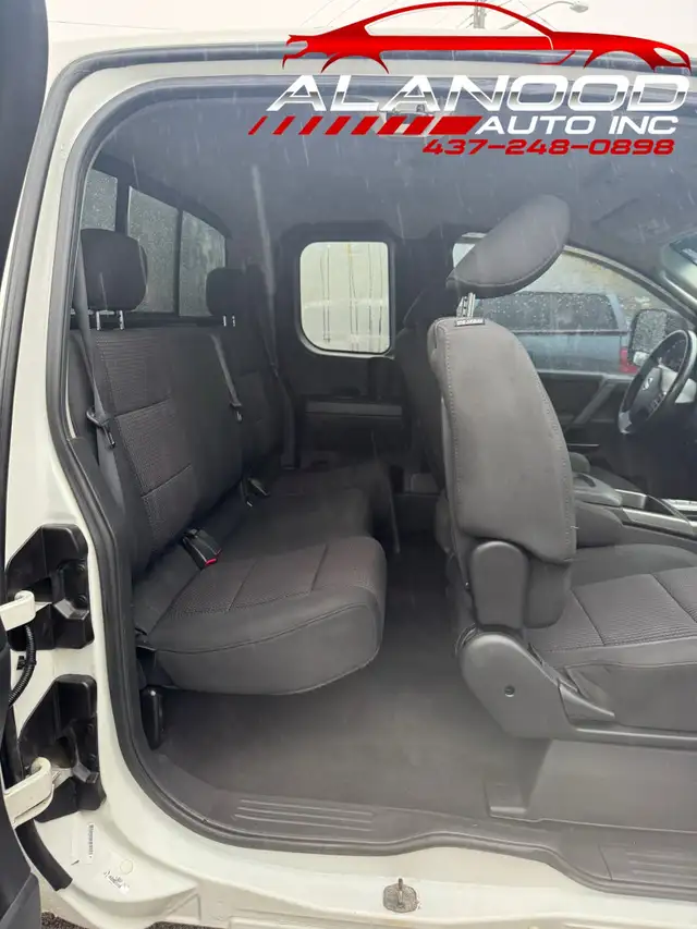 2011 Nissan Titan SV 4x4 King Cab LWB (CERTIFIED) - Photo 11