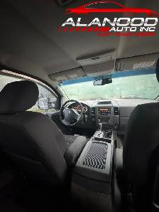 2011 Nissan Titan SV 4x4 King Cab LWB (CERTIFIED) - Photo 13